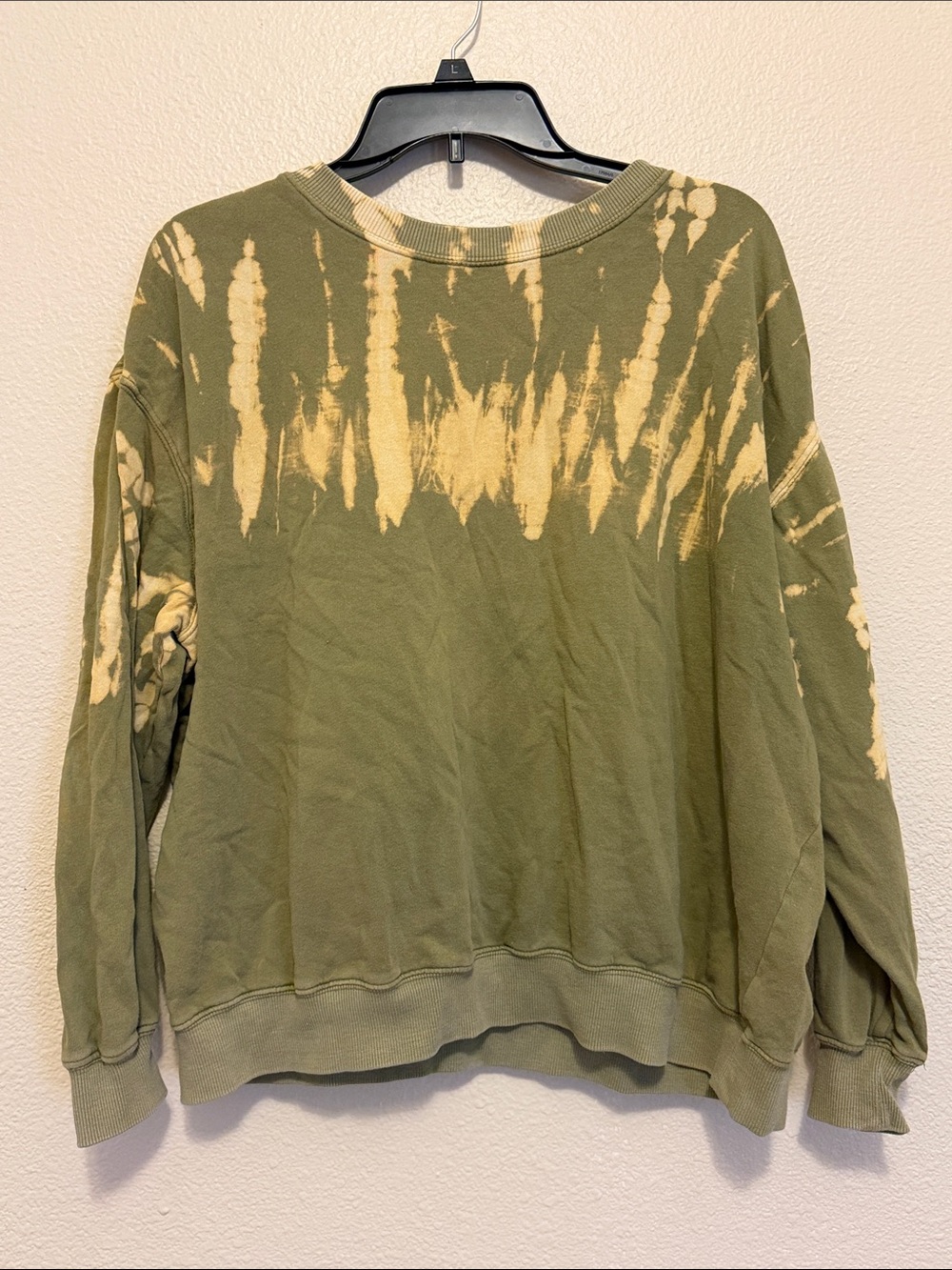 wild fable Olive and Cream Tie-Dye Crewneck Sweater
